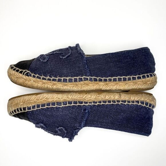 Chanel Denim CC Espadrille EU 37 US 6-6.5 Blue Jean Slip On Cap Toe Flat Slip On - Picture 5 of 11